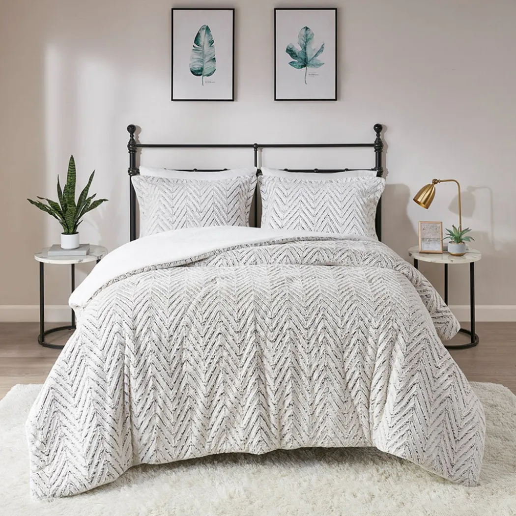 Adelyn Alternative Comforter Set