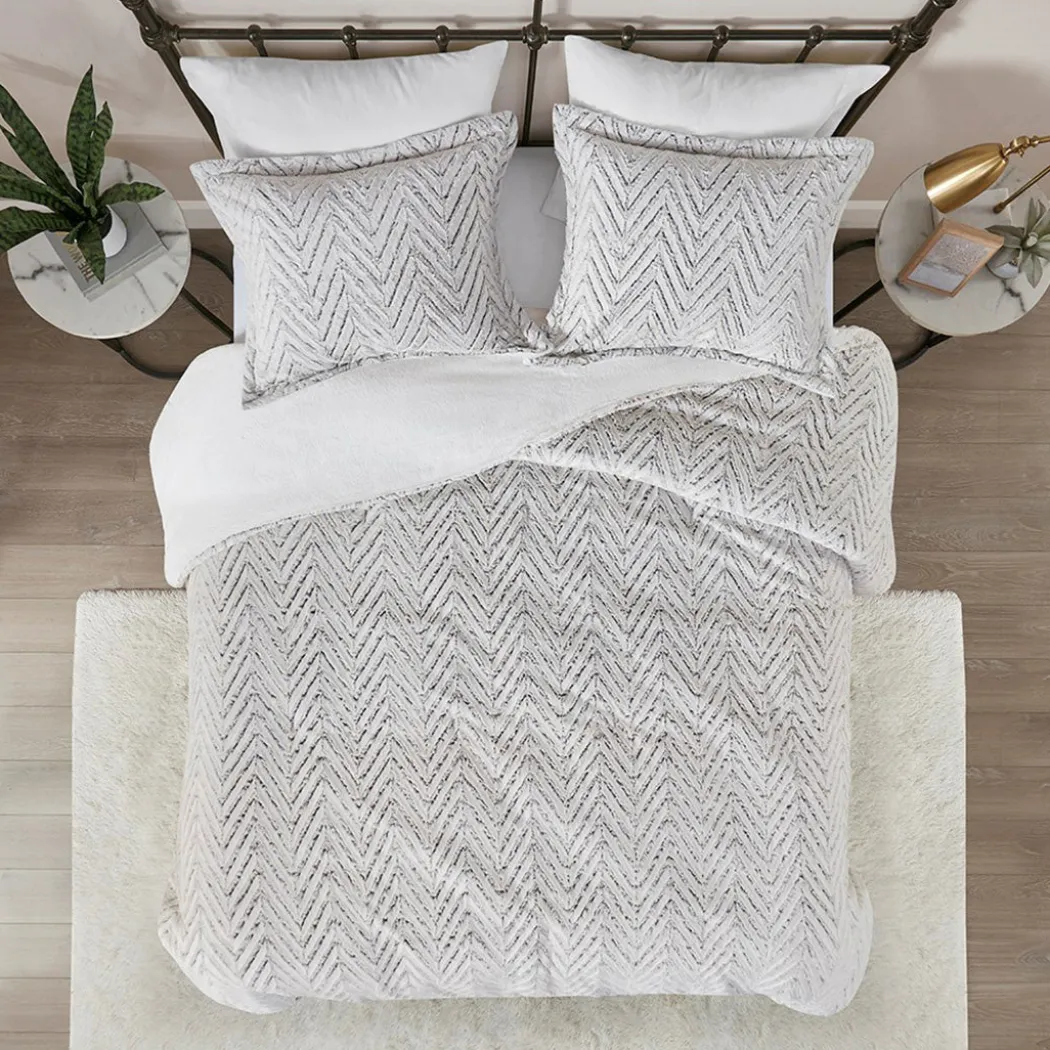Adelyn Alternative Comforter Set