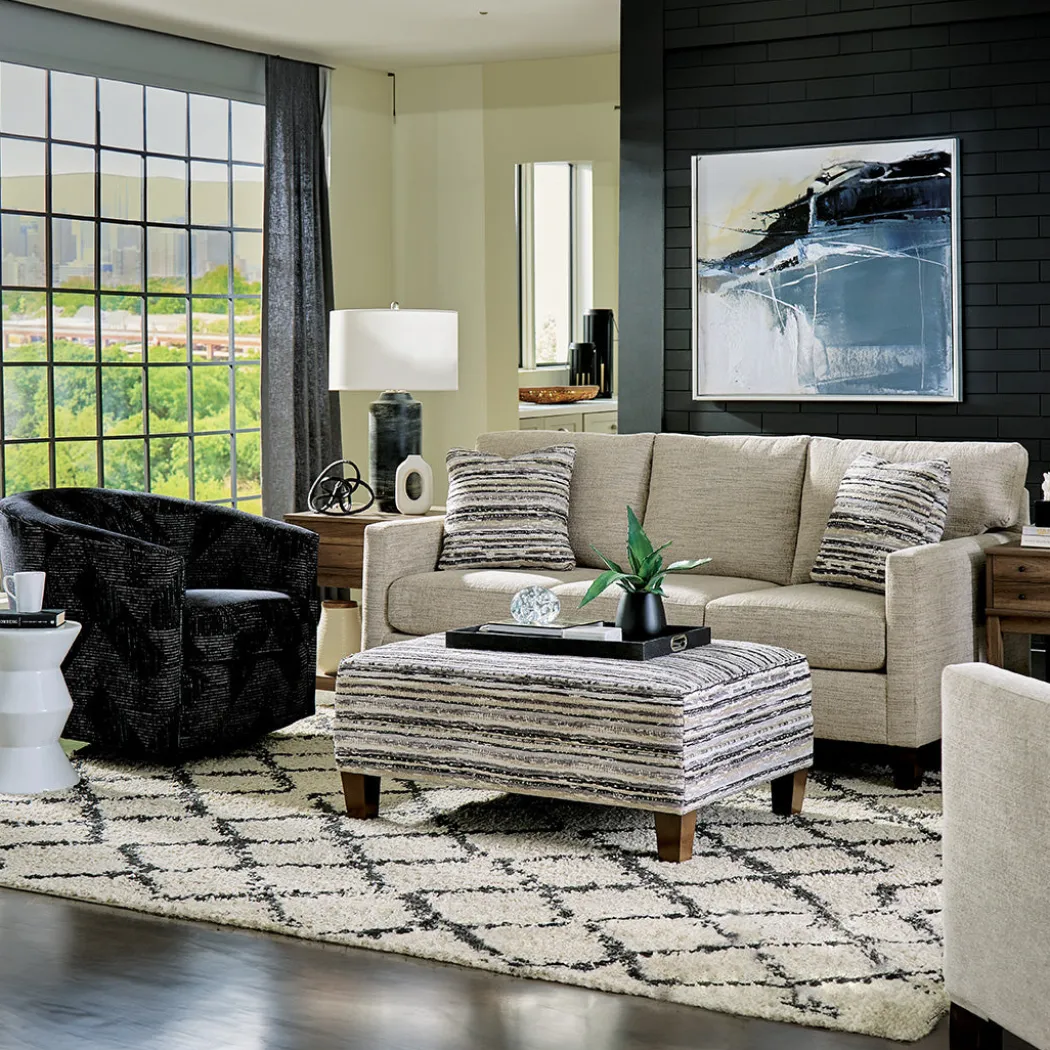 Apollo Cocktail Ottoman