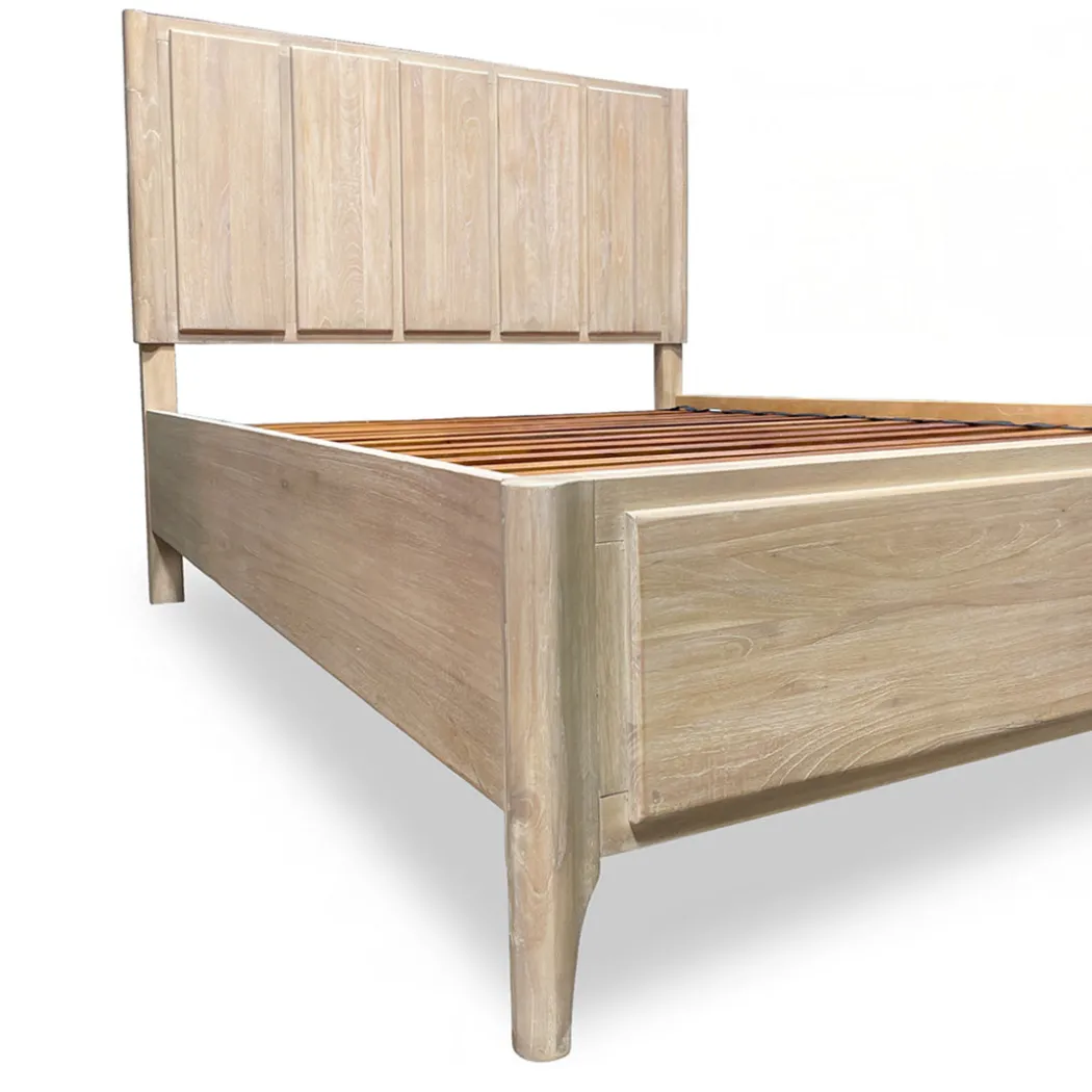 Aria Bed