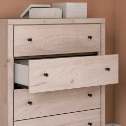 Arloster Chest
