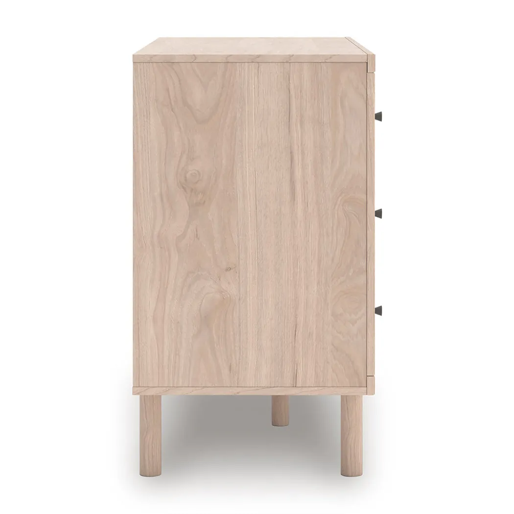 Arloster Dresser