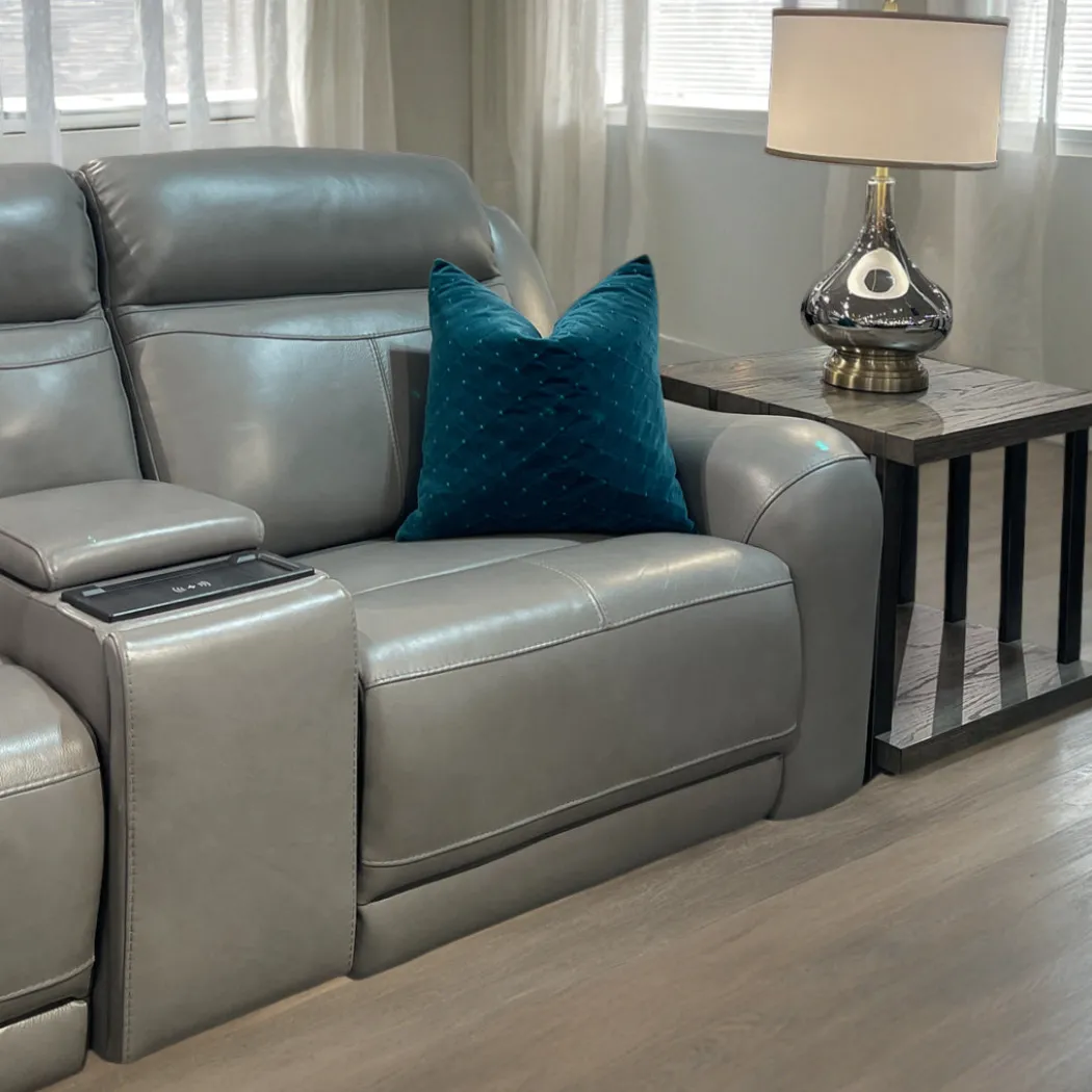 Aviana Velvet Pillow