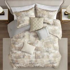 Beacon Comforter Set