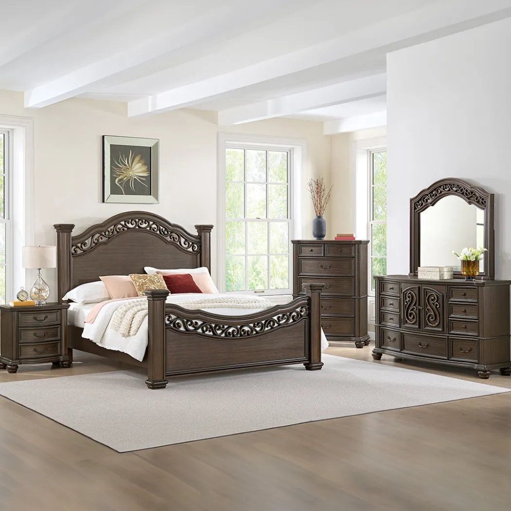 Brunswick Chest