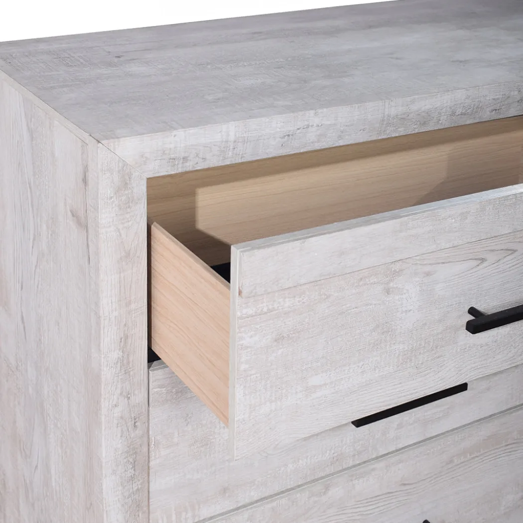 Cayne Dresser