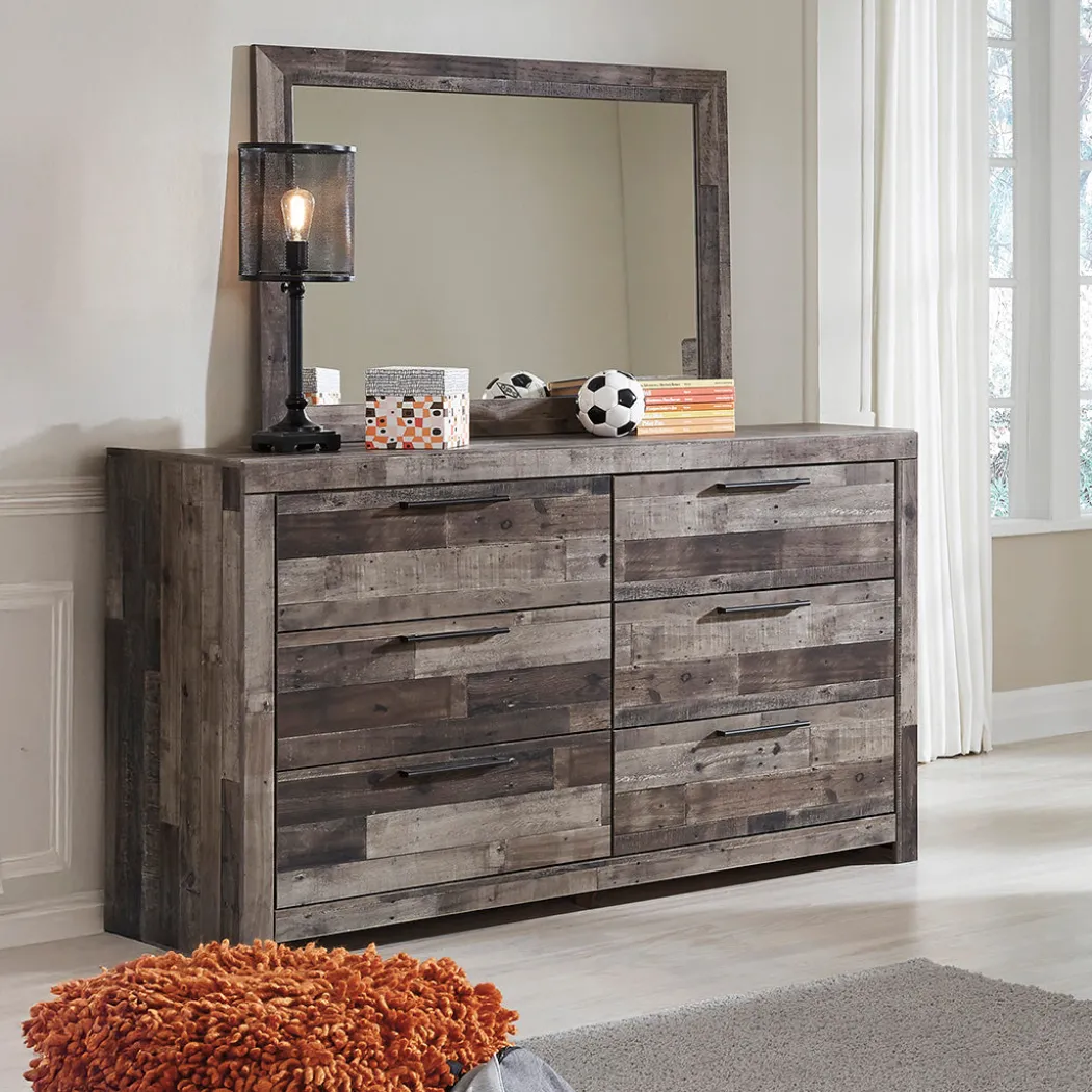 Derekson Dresser