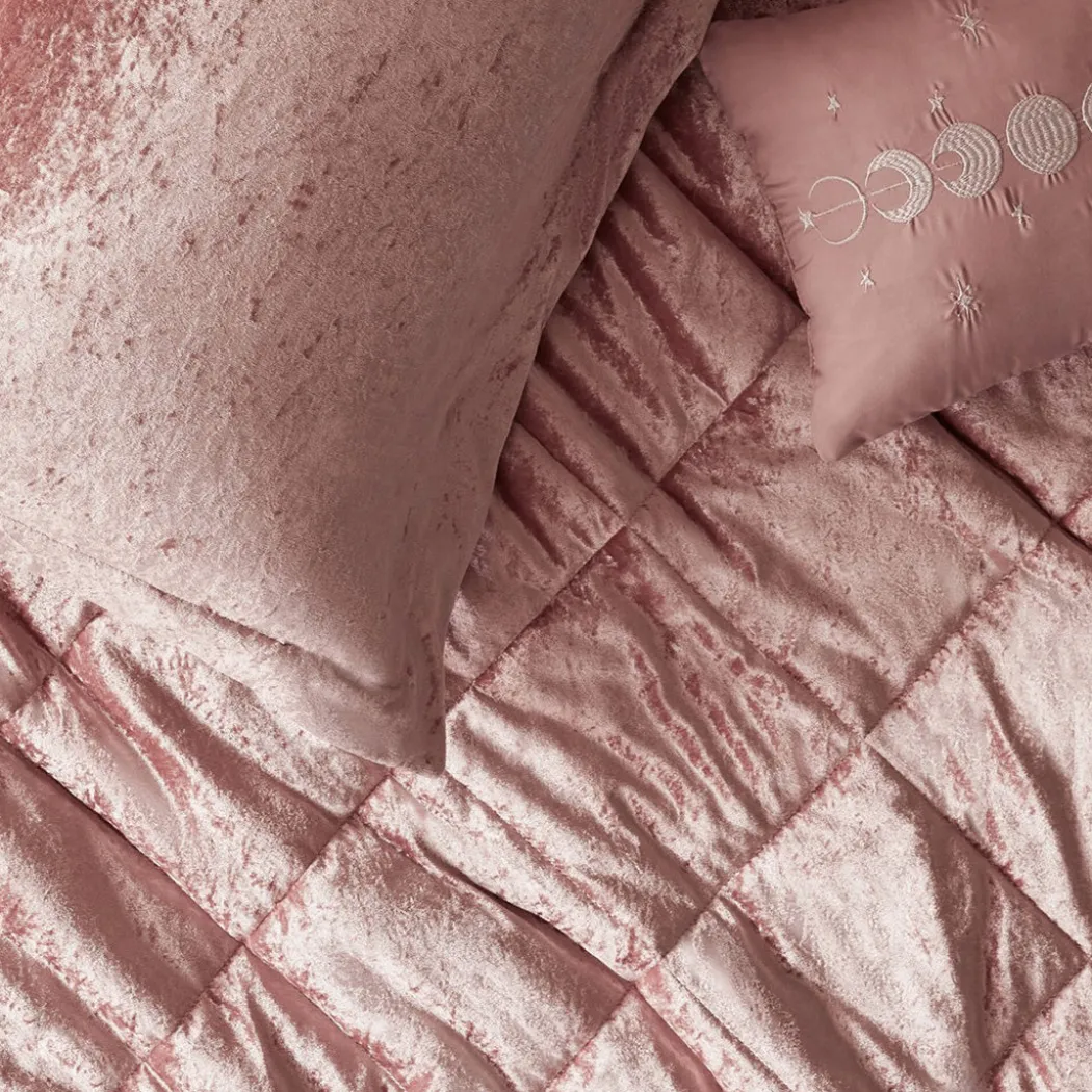 Felicia Reversible Velvet Comforter Set