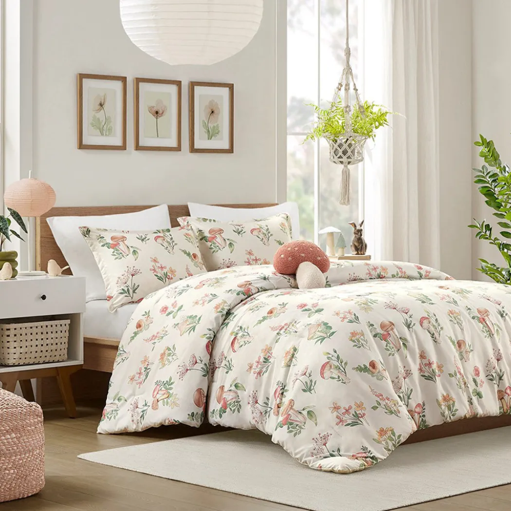 Gwen Garden Comforter Set