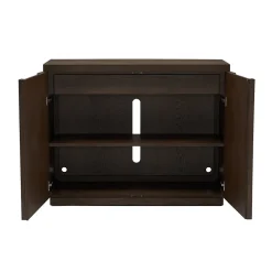 Harriet Chest