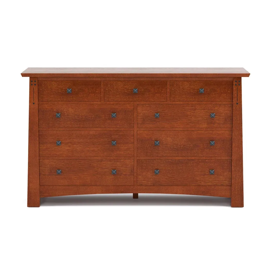 Highlands Master Dresser