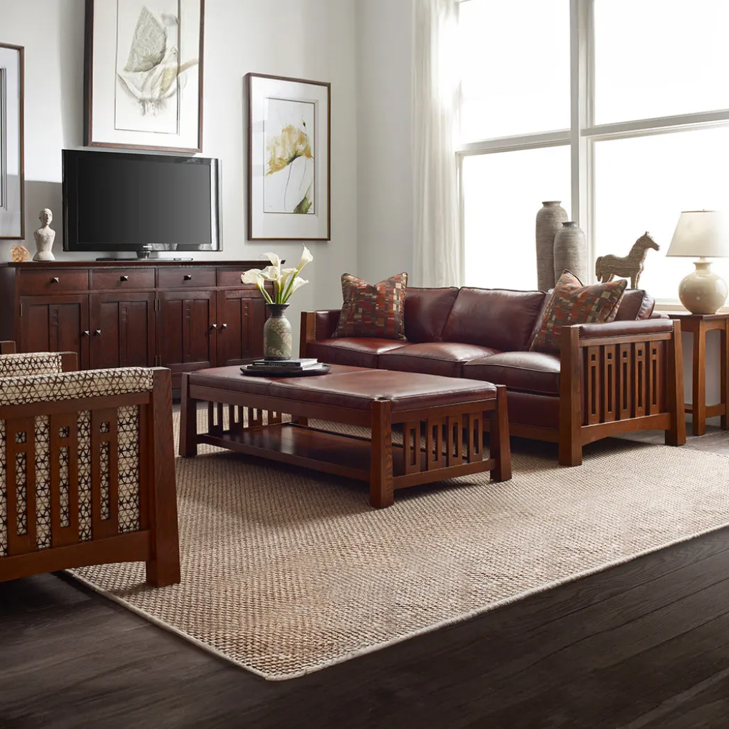 Highlands Sofa