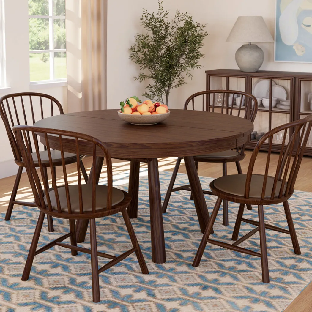 Hudson Valley Round Dining Table