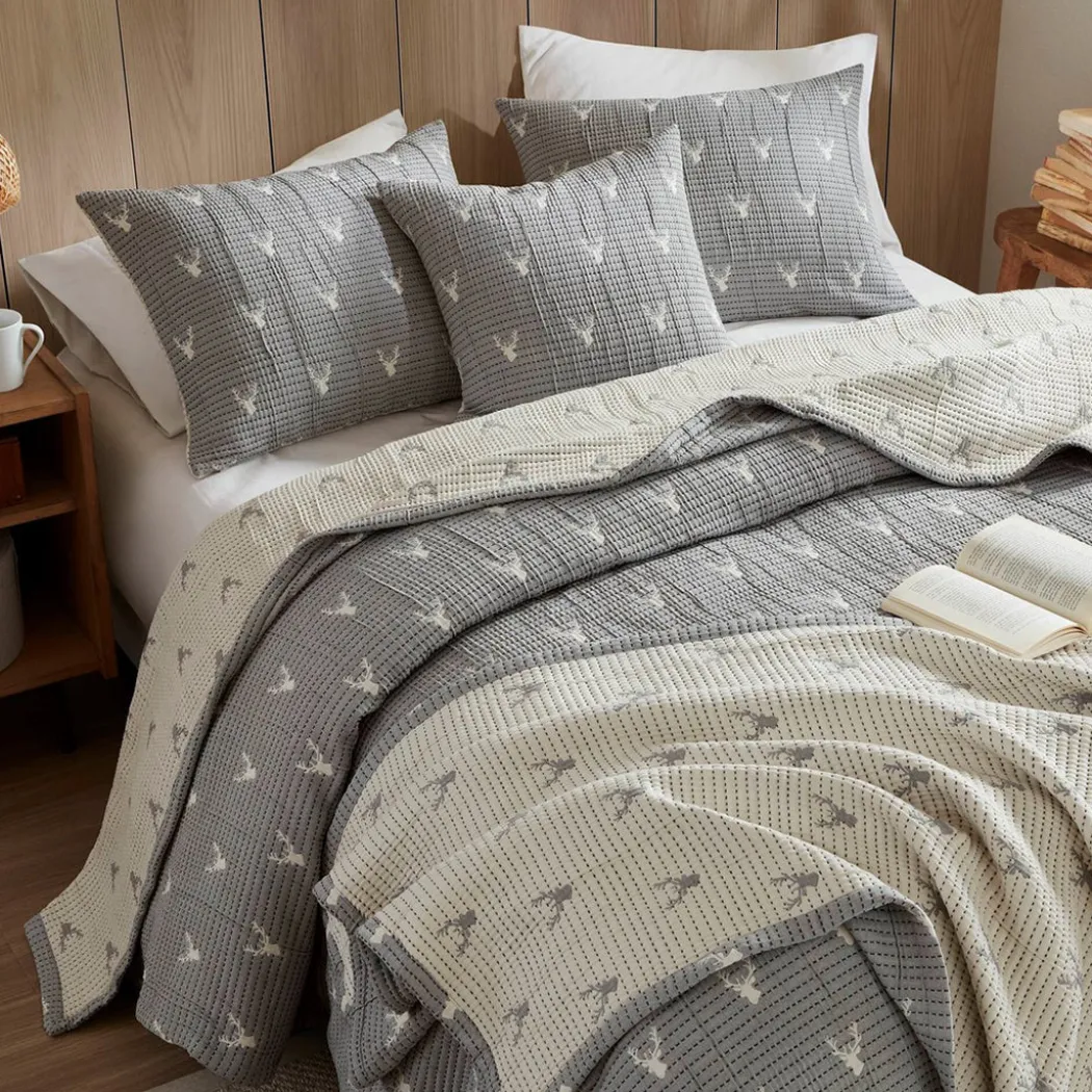 Keystone Coverlet Set