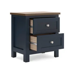 Landocken Nightstand