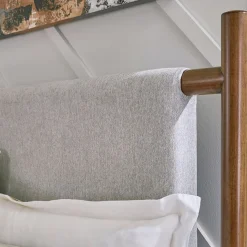 Lyncott Upholstered Bedroom Group