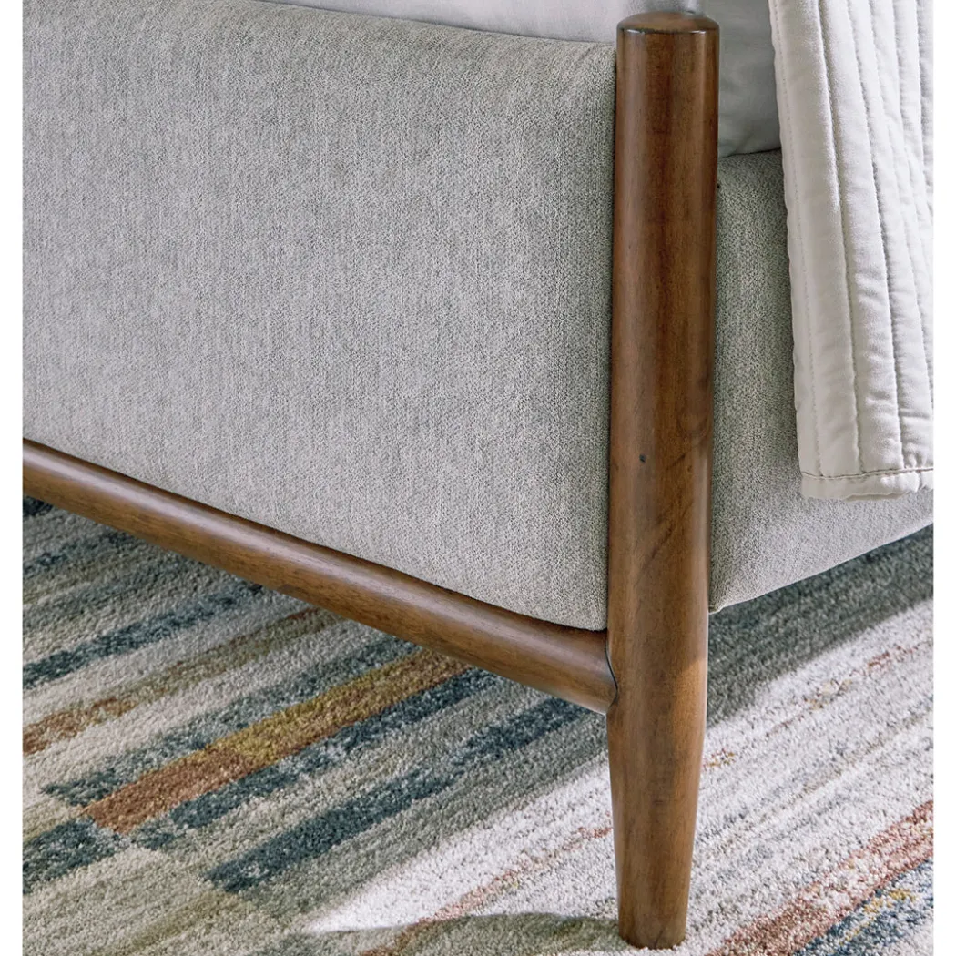 Lyncott Upholstered Bedroom Group