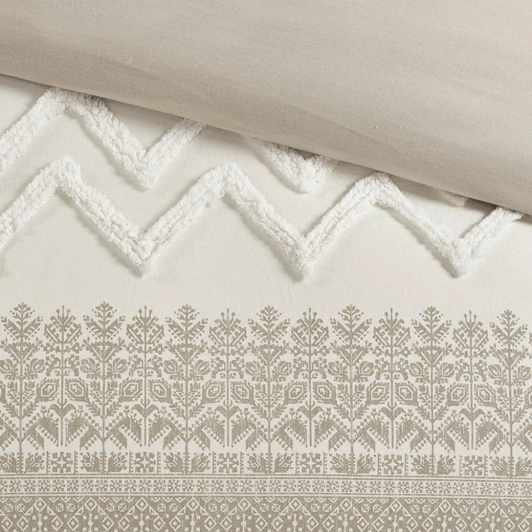 Mila Comforter Set