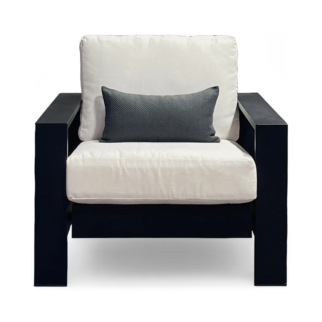 Newport Outdoor Chair