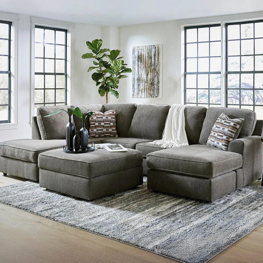 Ophannon Sectional with Chaise