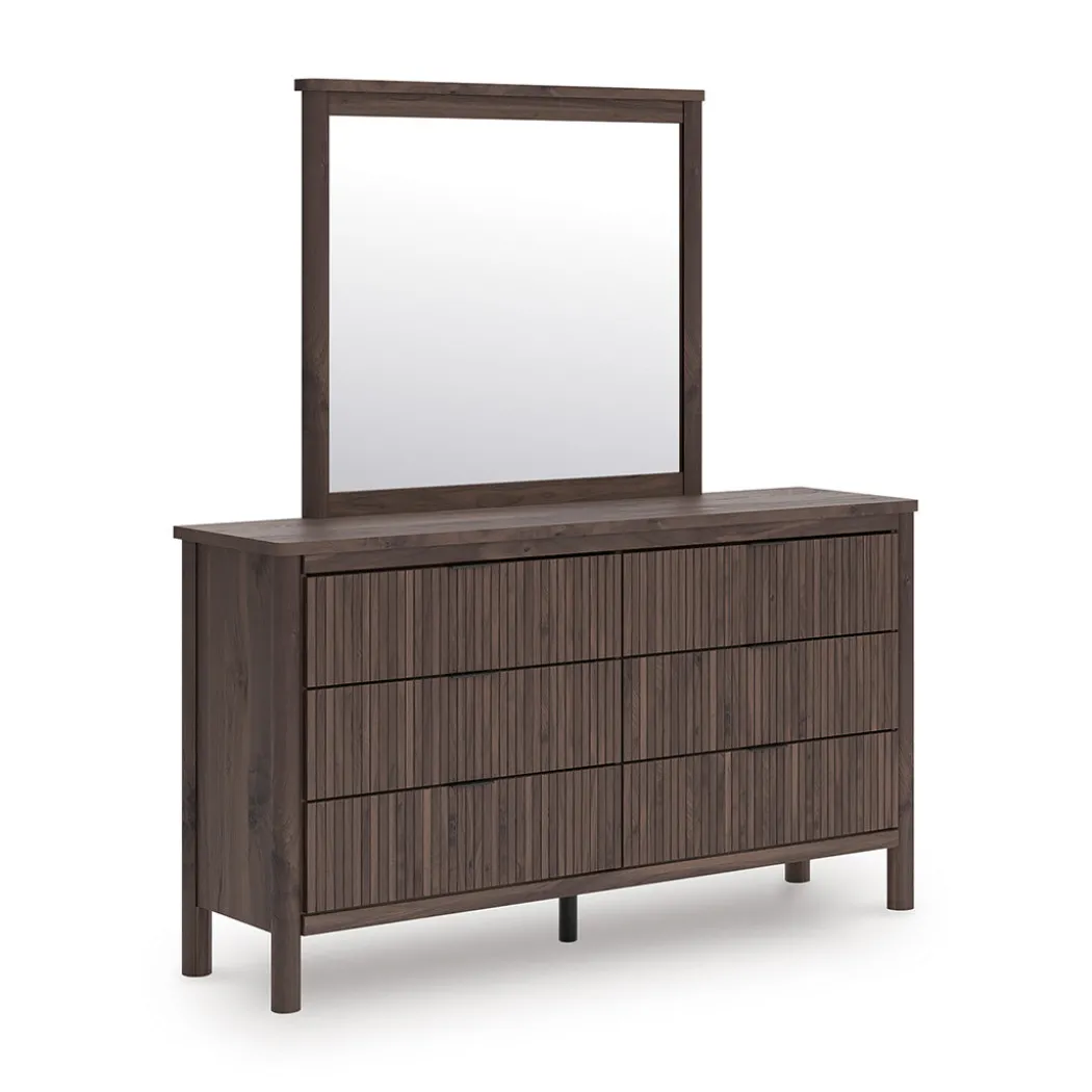 Pamytta Dresser