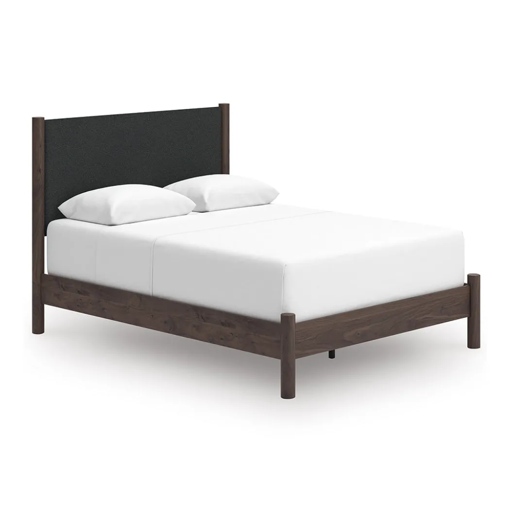 Pamytta Upholstered Bed
