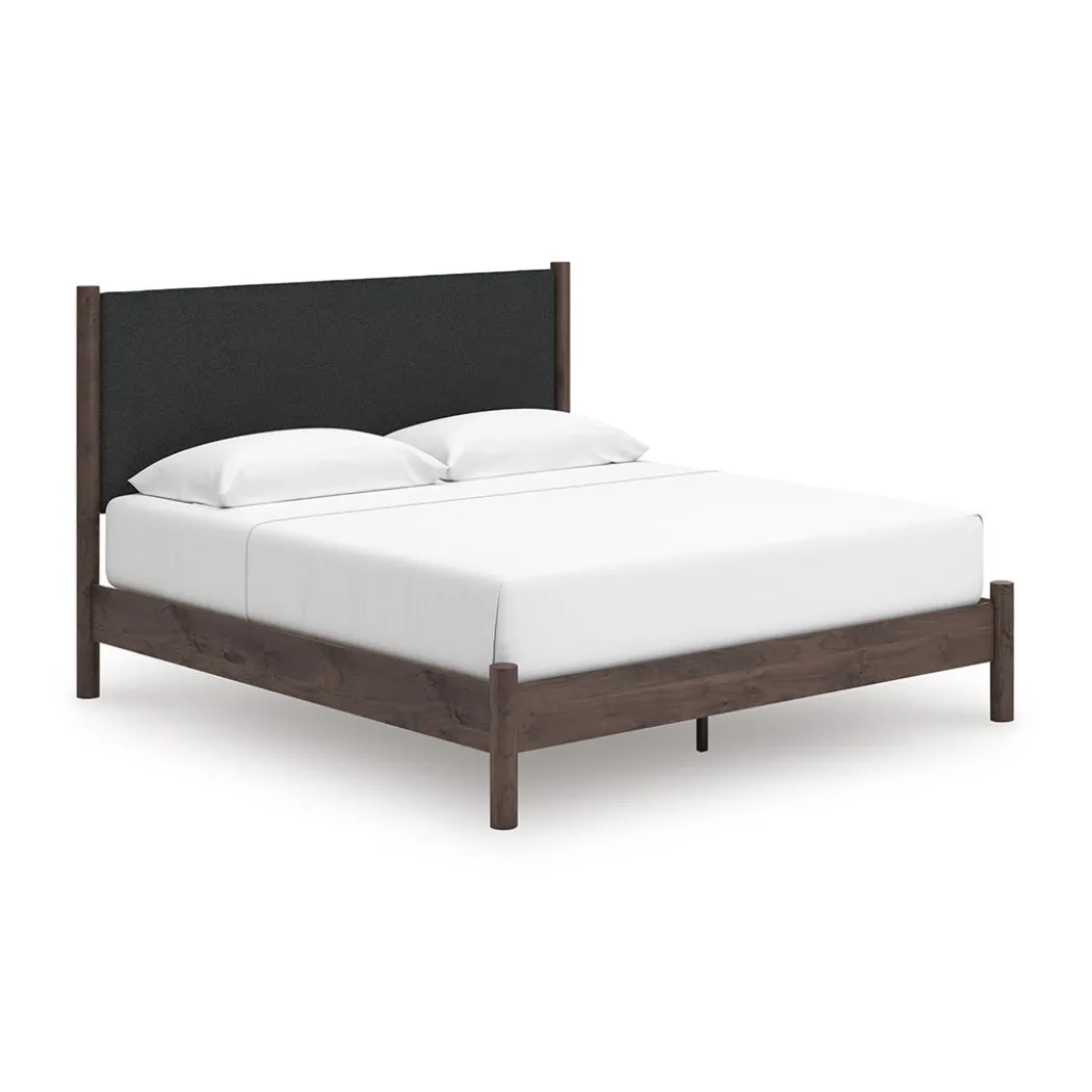 Pamytta Upholstered Bed