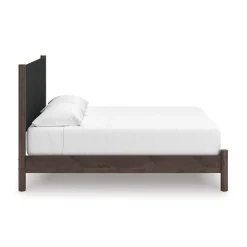 Pamytta Upholstered Bed