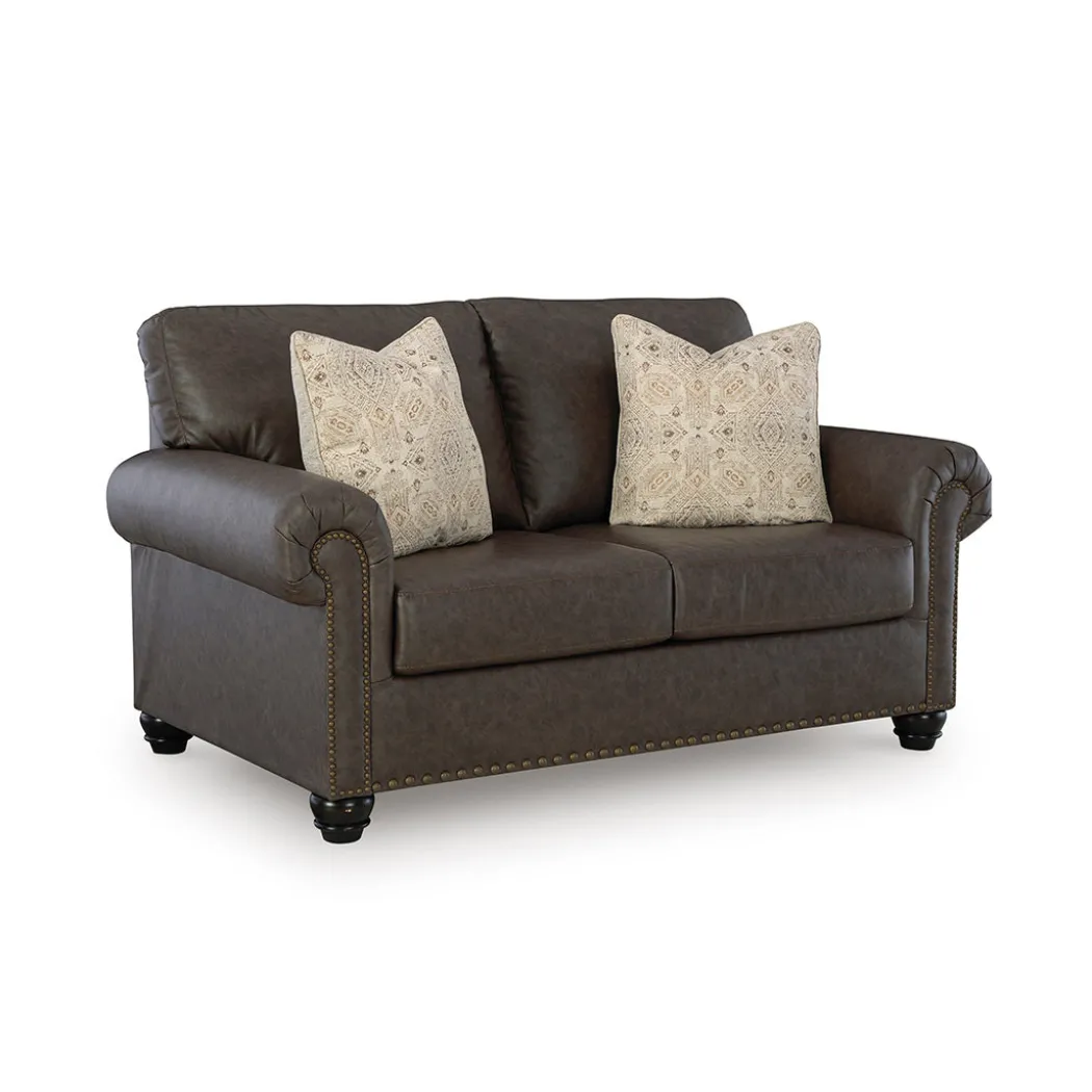 Roxmere Loveseat
