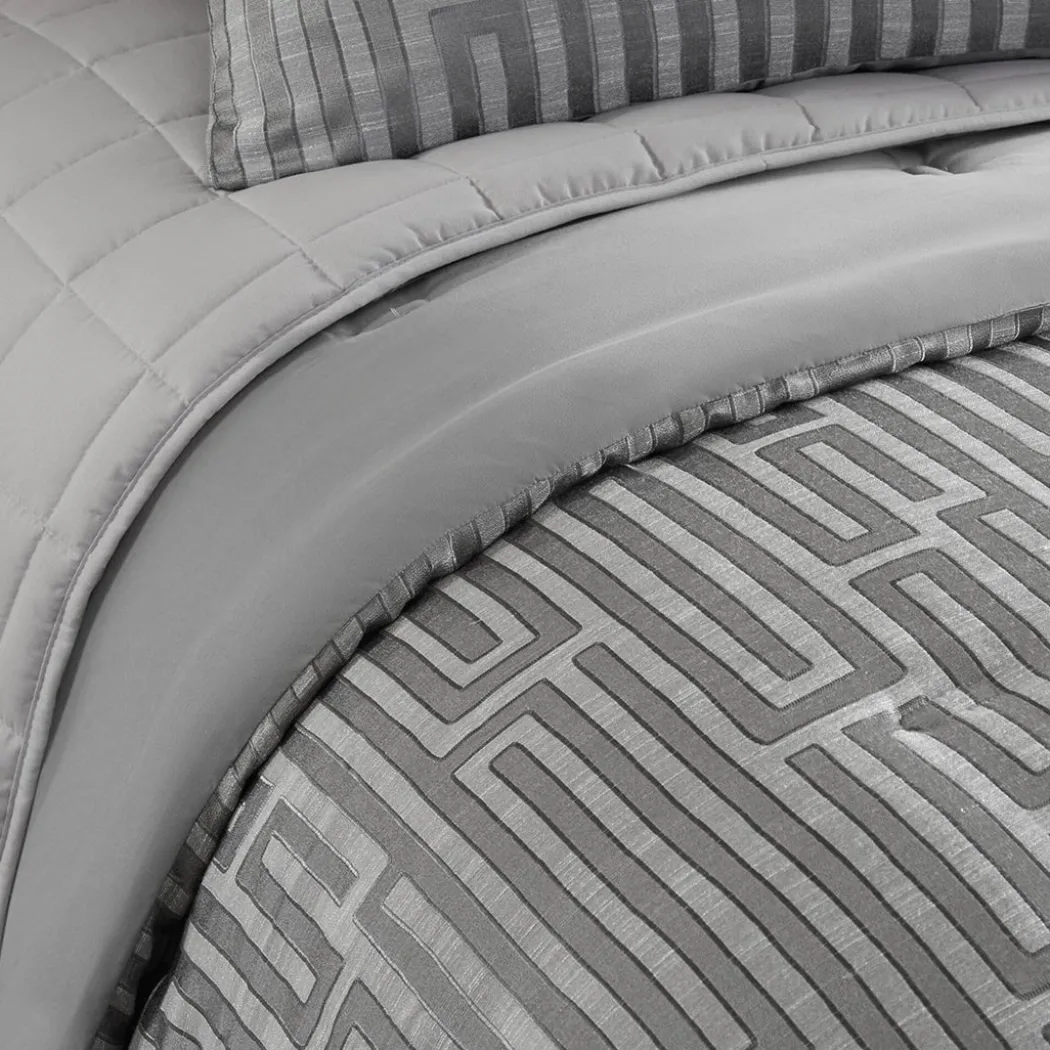 Royce Comforter Set