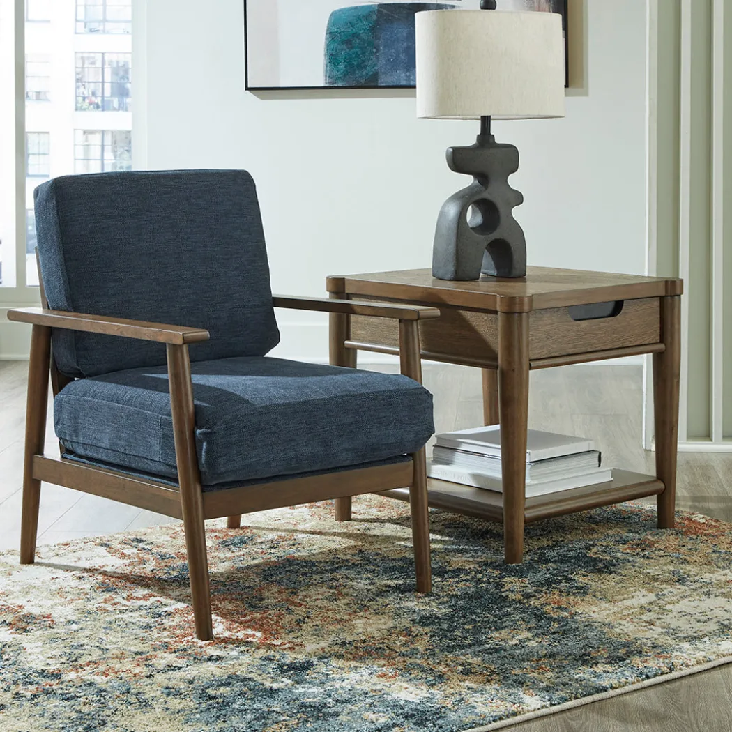 Showood Accent Chair
