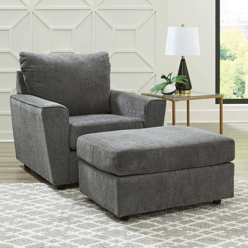 Stairatt Ottoman