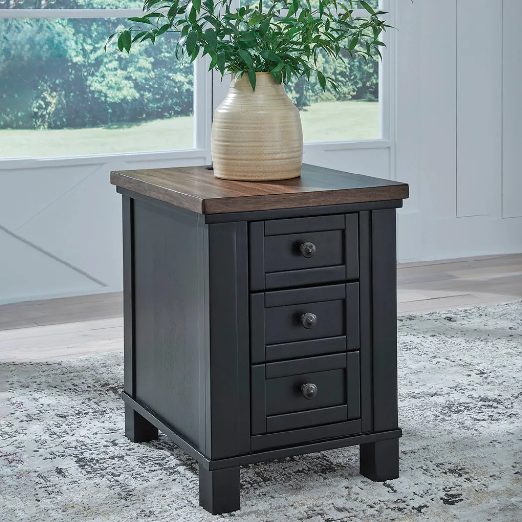 Wildenauer Side Table