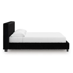 Zuraleus Upholstered Bed