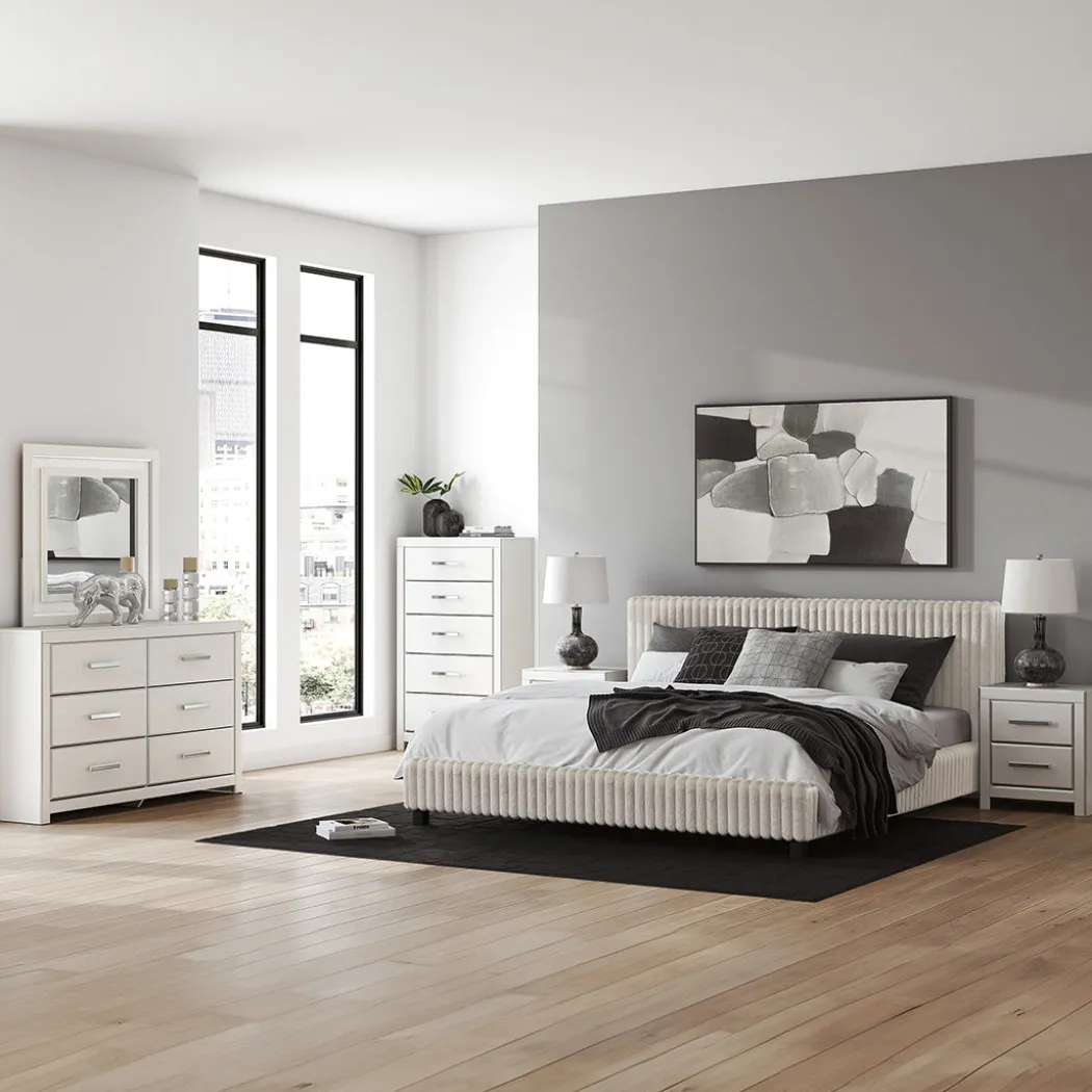 Zuraleus Upholstered Bed