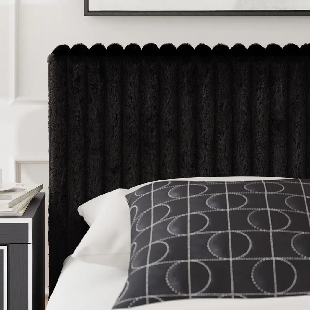 Zuraleus Upholstered Bed